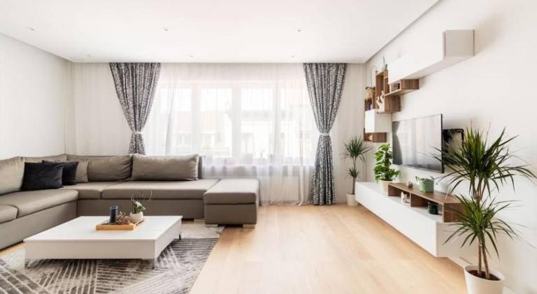 European heart 2-bedroom flat. — photo 2
