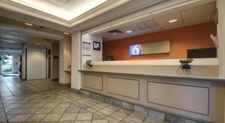 Motel 6 Lehi, UT – Thanksgiving Point — photo 5