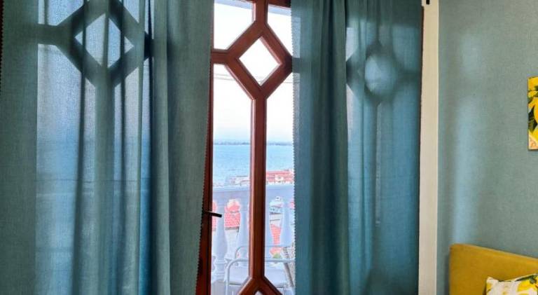 Rental apartment with 2 rooms for 6 persons — photo 2