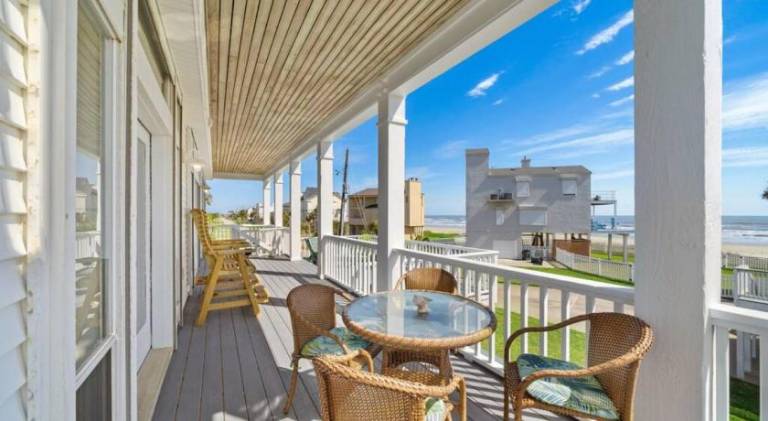 Huge beach house with great views, steps from sand — photo 3