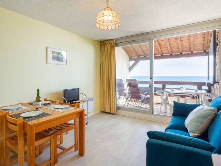 Carnac: Cozy studio 23m² near beach, parking, pet friendly — photo 3