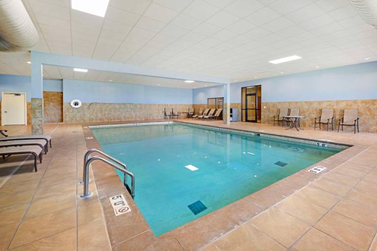 Best Western Plus Mid Nebraska Inn & Suites — photo 2