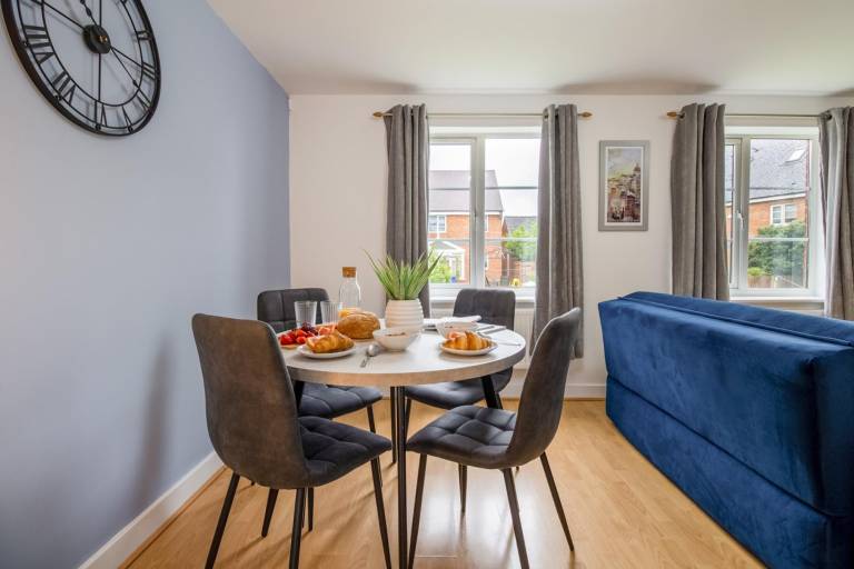 Apartment | Perfect for remote work | Pets are welcome — photo 3