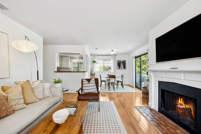 Condo with private pool in Carlsbad, CA