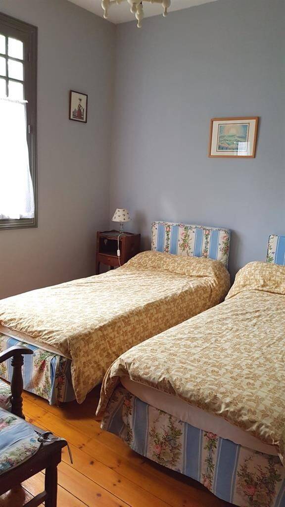 Big vacation home with yard & grill | Sea view | Beach nearby | Pets are welcome — photo 4