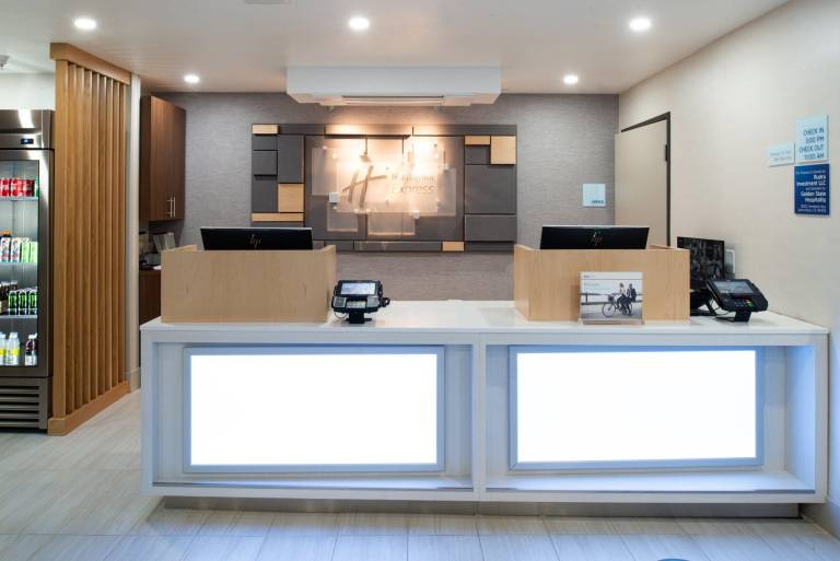 Holiday Inn Express Santa Rosa North By IHG — photo 5