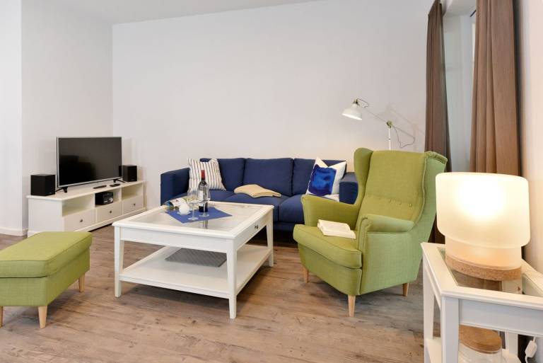 Ferienwohnung mit moderner Ausstattung, Terrasse und Meerblick in Ralswiek — photo 3