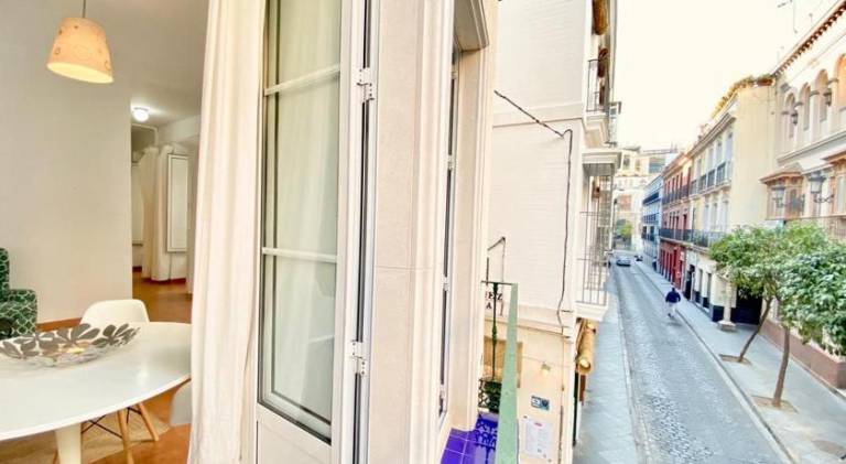 Charming vacation home | Near Seville Cathedral | Pets allowed — photo 5