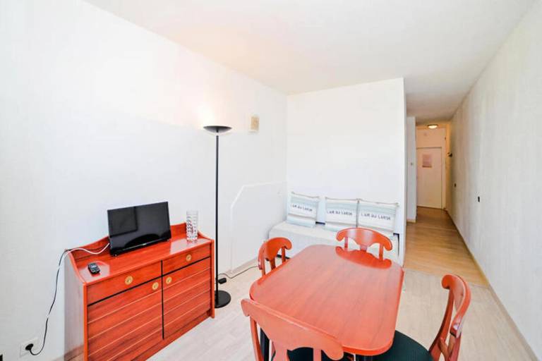 Pleasant holiday apartment with barbecue & terrace | Next to the beach | Pets are welcome — photo 3