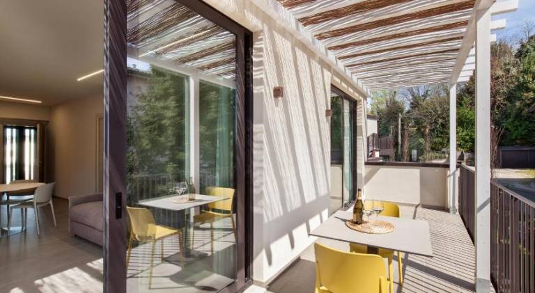 Holiday apartment with garden, terrace & pool — photo 5