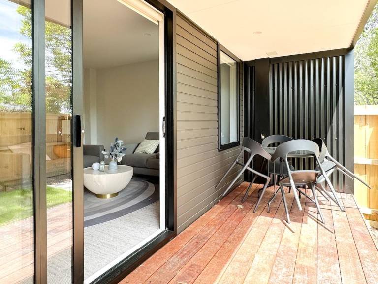 House  Ilam