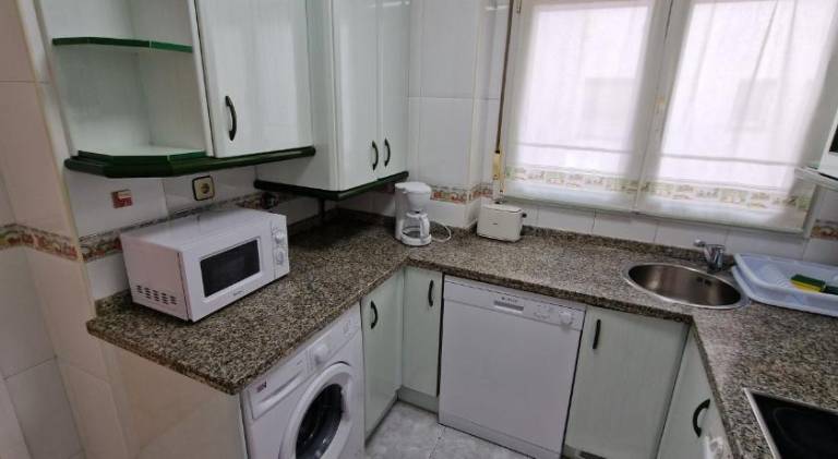 Apartment with 2 rooms for 5 persons — photo 4