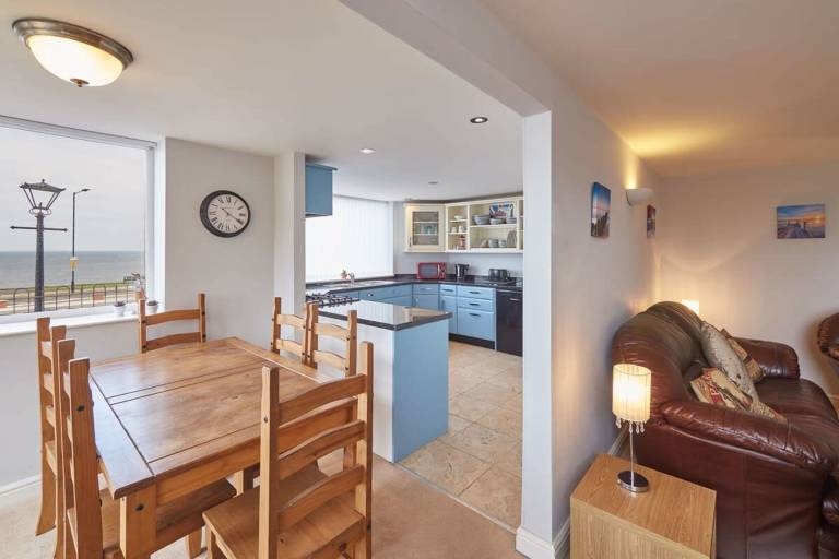 Host Stay Sunset View in Whitby