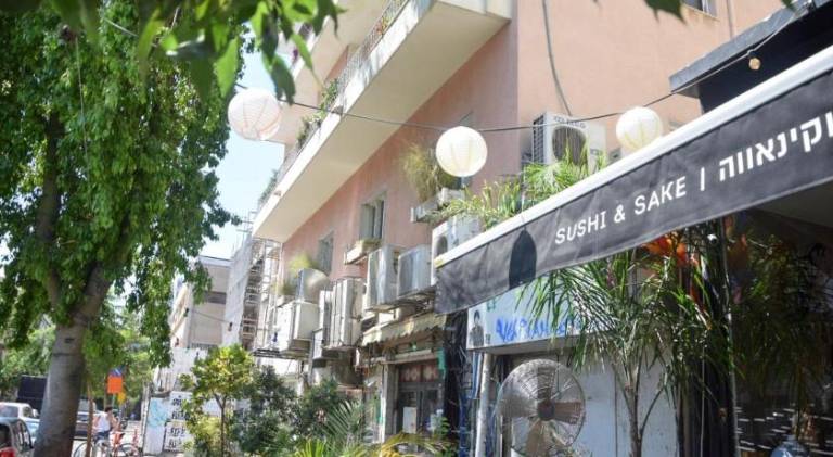 Nice serviced apartment with terrace | Close to Neve Tzedek | Pets are welcome — photo 4