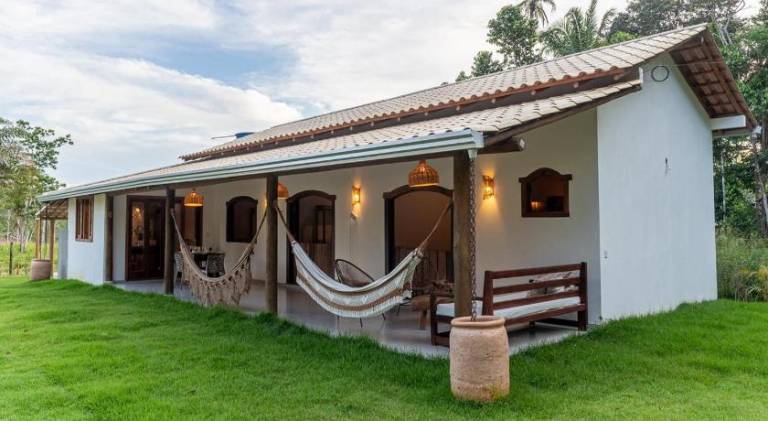 Vacation home with yard in Porto Seguro