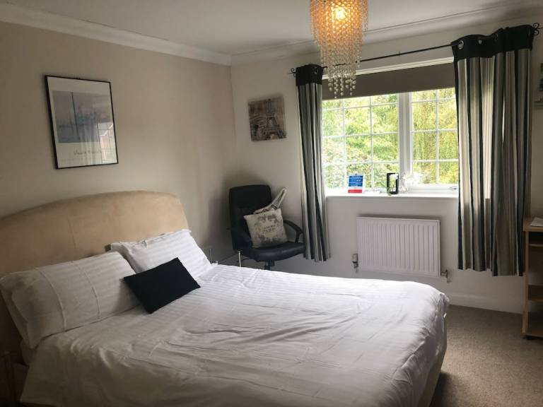 Accommodation Ascot
