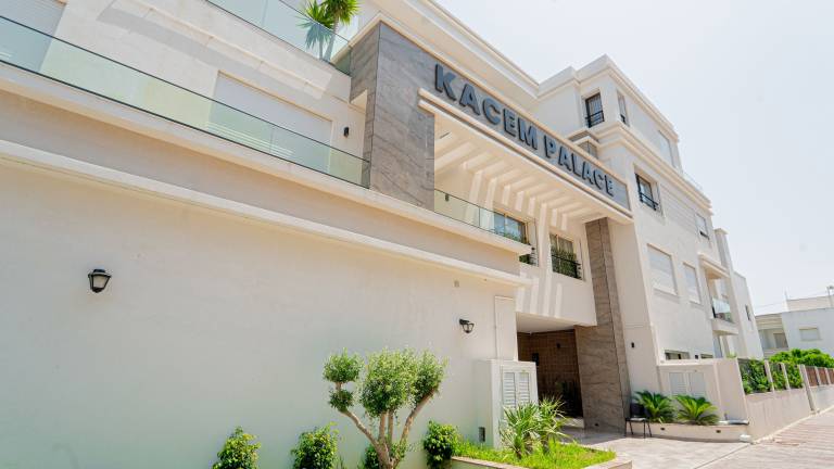 New Central and luxury In Jardin de Carthage