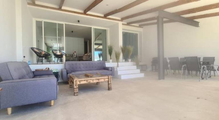 Holiday apartment with pool — photo 4