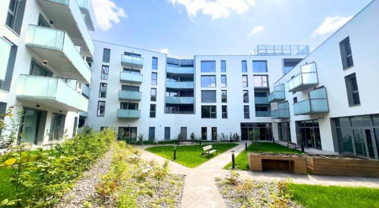 Serviced apartment with terrace & yard | Near Citadel of Lille — photo 3