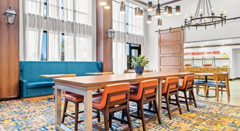 Hampton Inn & Suites Tifton — photo 5