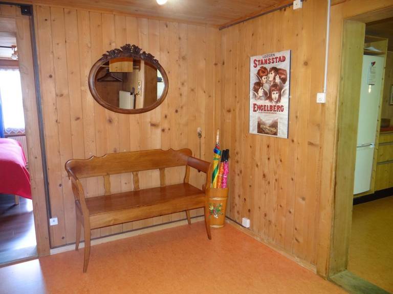 Holiday apartment with yard — photo 5