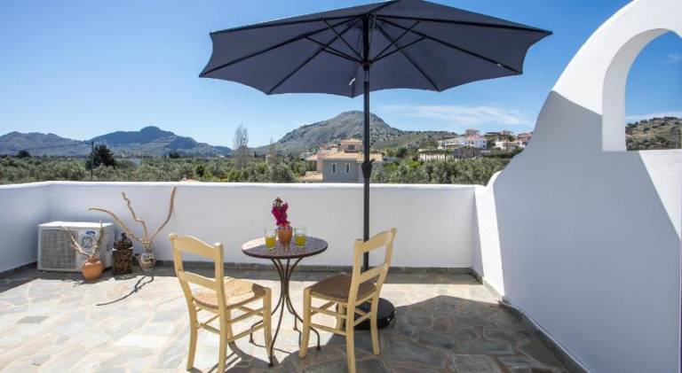 Spacious villa with garden, grill & terrace | Pet-friendly — photo 3