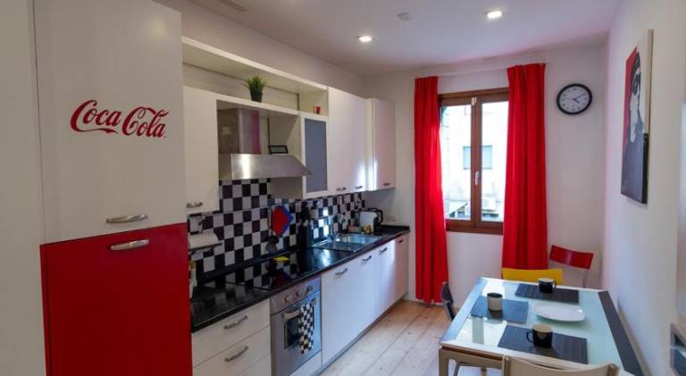 Rental apartment with 1 room for 5 persons — photo 3