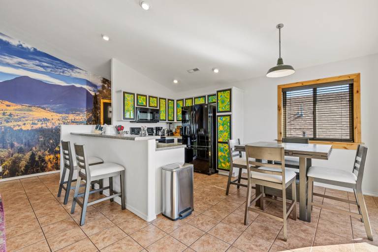 Terrace 2 3BR/2BA Spend Spring in Flagstaff! — photo 5