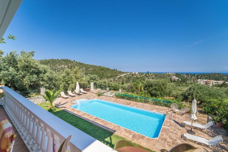 Villa Agios Nikitas