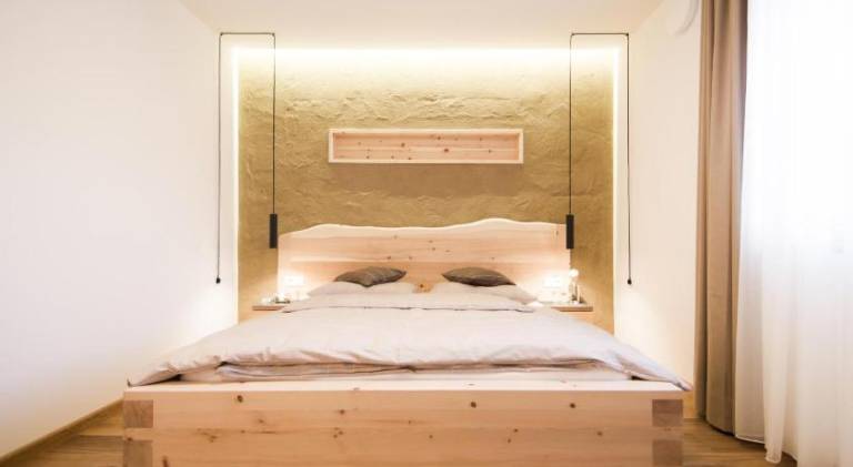 Beautiful serviced apartment with yard, BBQ & terrace | Dogs allowed in Villandro
