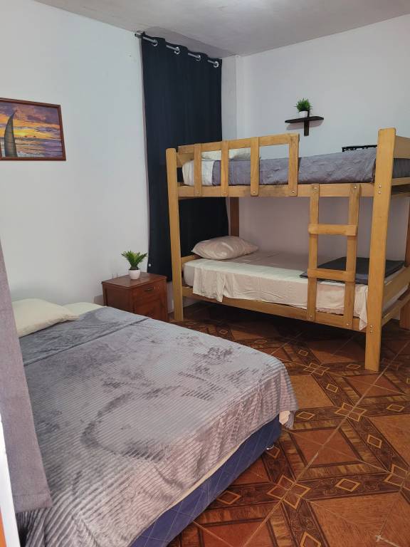 GoodWaves Hostel in Trujillo