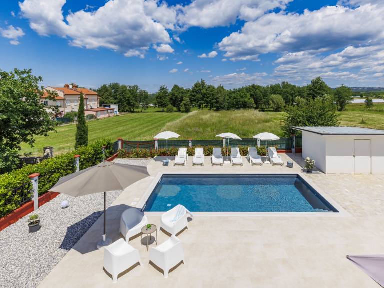 Vacation home with patio, private pool & garden — photo 2