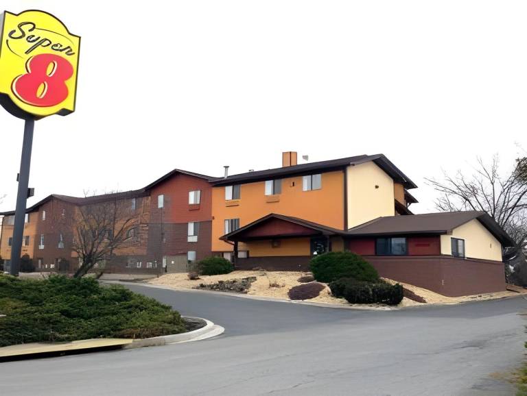 Super 8 by Wyndham Hagerstown I 70