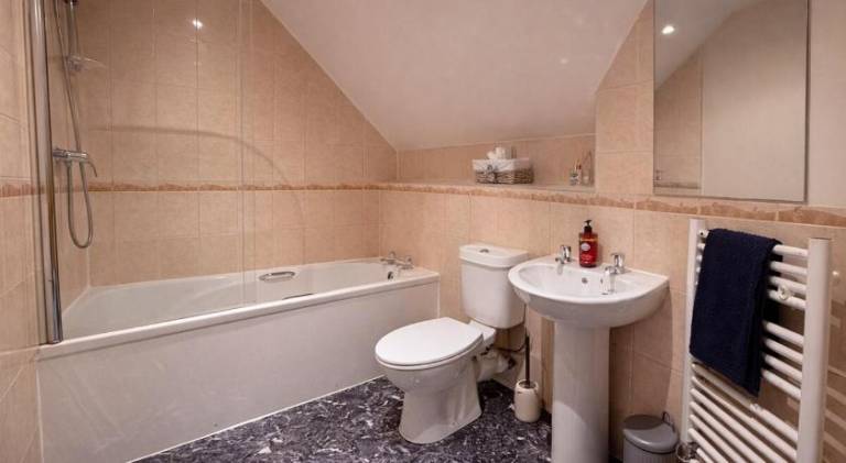 Holiday apartment with 2 rooms for 4 persons — photo 2