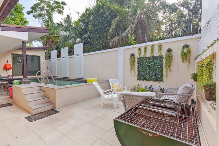 Family pool Villa Jomtien beach. — photo 5