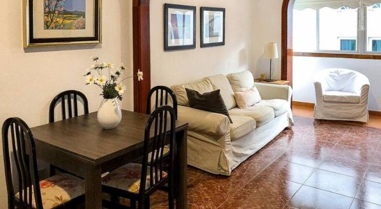 Apartment with 2 rooms for 4 persons — photo 2