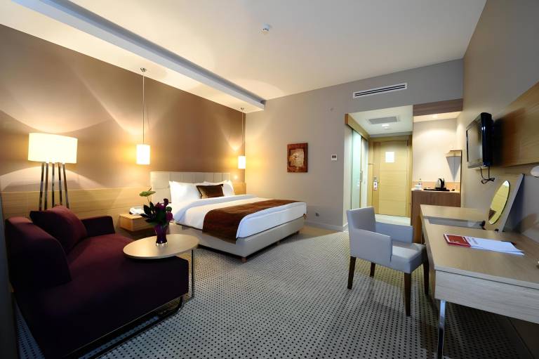 Ramada by Wyndham Podgorica — photo 2