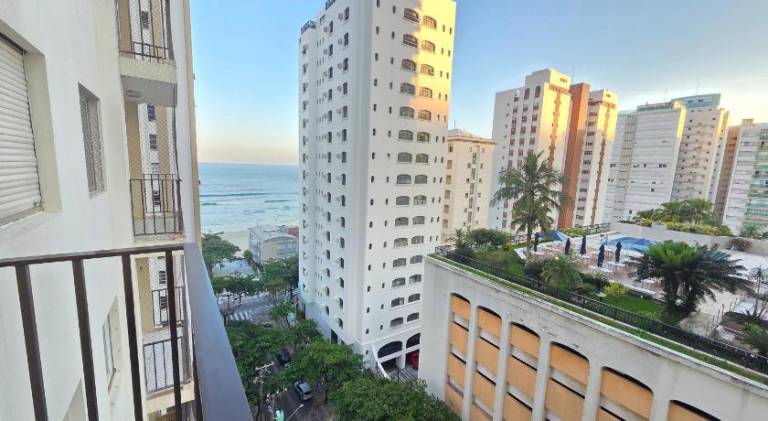 Holiday apartment | Beach nearby | Dogs allowed in Guarujá