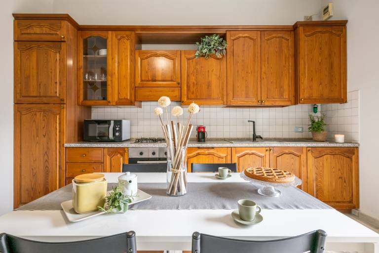 Children-friendly holiday apartment with yard | Close to Santa Maria della Spina | Garden view | Suitable for remote work | Pets allowed — photo 3