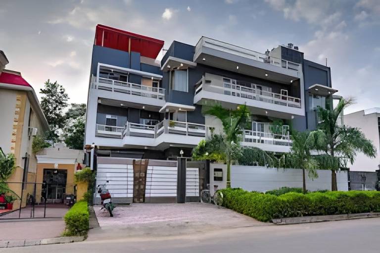STAYPLACE 121 in Gurugram