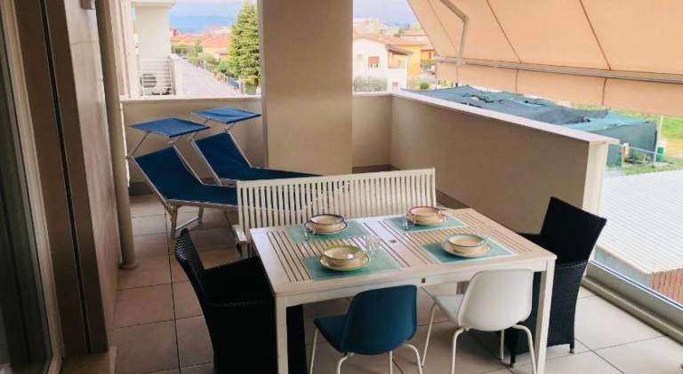 Holiday apartment with pool — photo 4
