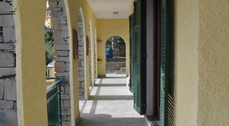 Rental apartment with 2 rooms for 5 persons — photo 3