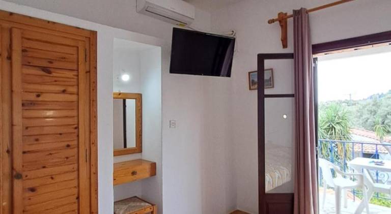 Camelia studios Skiathos Town — photo 2