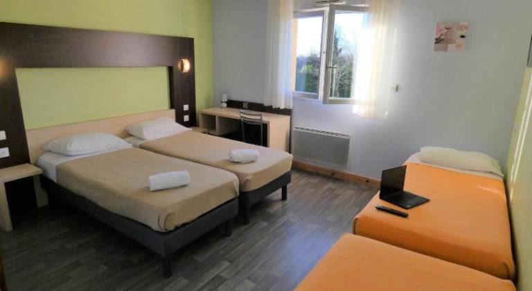 Hotel Azur Saint Junien Cit'Hotel — photo 2