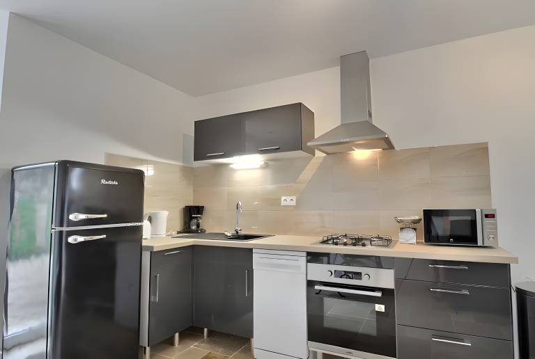 Gîtes des Lacs - Le Muscat: Shared Pool, Sauna & Jacuzzi, Private Terrace, Wi-Fi — photo 3