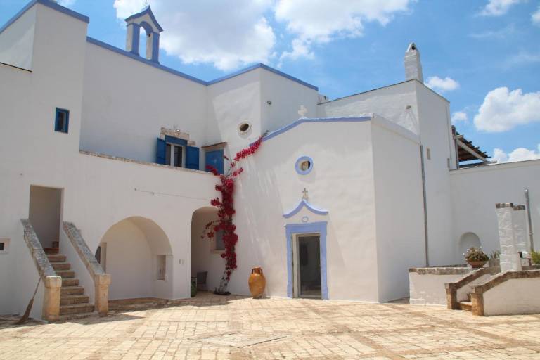 Holiday apartment with pool, fast internet & yard | Garden view | Perfect for remote work | Dogs allowed — photo 2