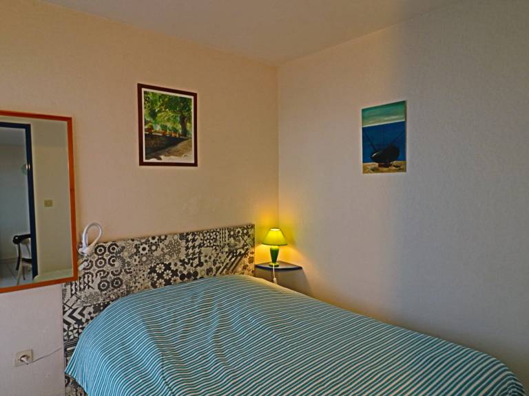 Rental apartment with pool — photo 4