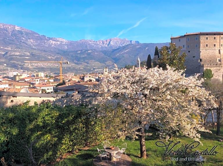 Bed & Breakfast  Rovereto