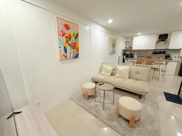 Vacation home with 3 rooms for 10 persons in Quezon City