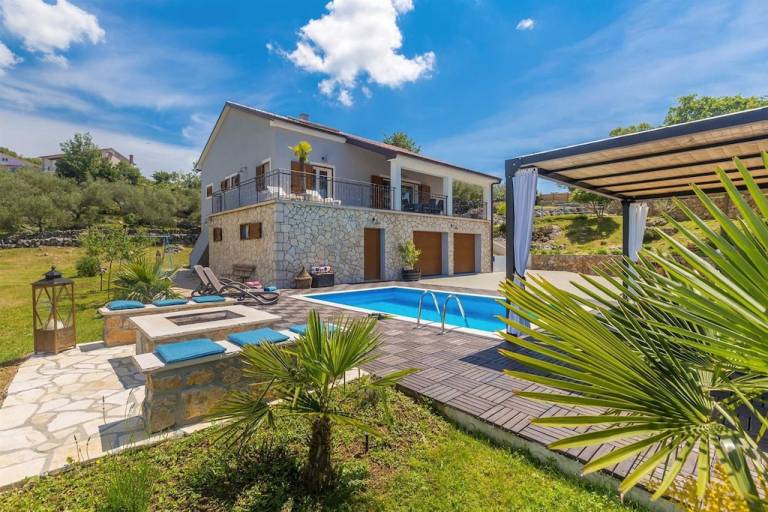 Ferienhaus Bajčići